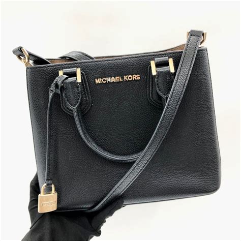 michael kors handbag sell|discontinued Michael Kors handbags.